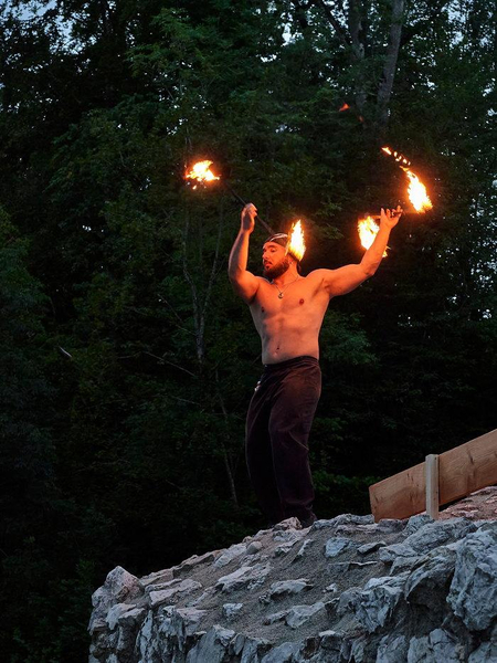 Titelfoto von Mersin Feuershow | Ihr Feuer- und LED-Künstler bei Ulm